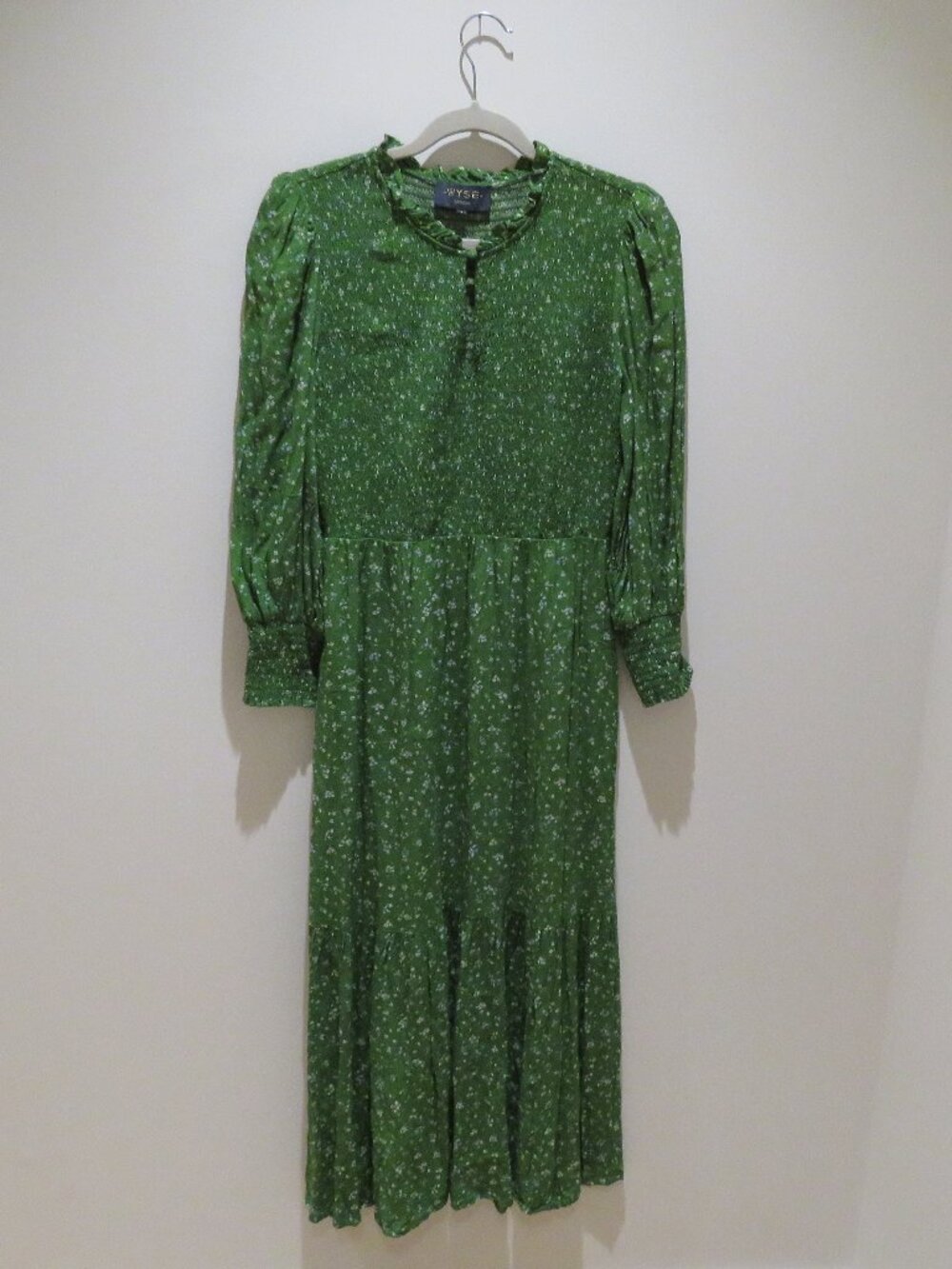 WYSE LONDON Sabine Smocked Tiered Maxi Floral Dress Green US 4 Cottagecore Boho - Picture 2 of 16